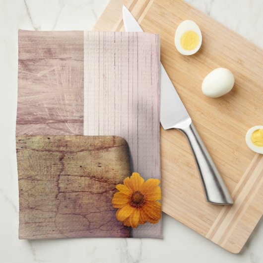 Rustikale Milch kann auf Holz landen Geschirrtuch (Viertel Falte)