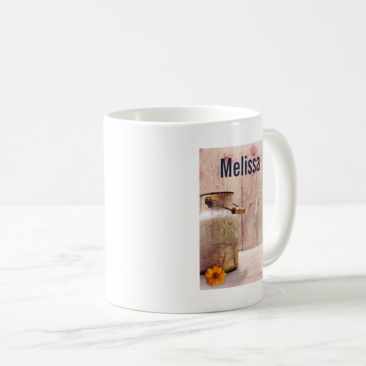 Rustikale Milch kann auf Holz landen Kaffeetasse (VorderseiteRechts)