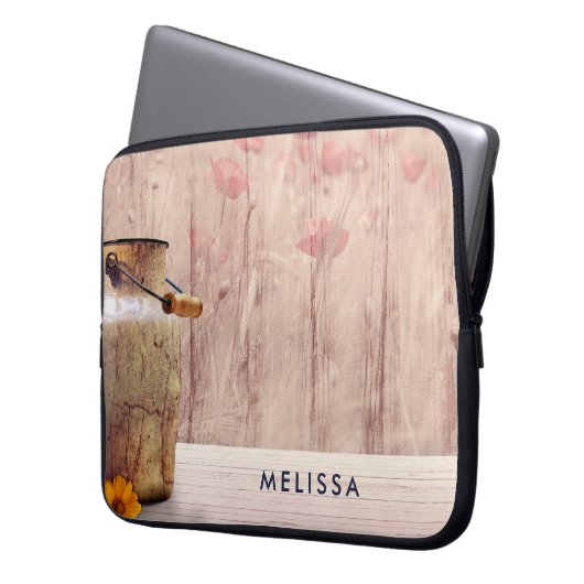 Rustikale Milch kann auf Holz landen Laptopschutzhülle (Vorderseite Links)