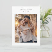 Rustikale Minimalistische Foto Hochzeit Einladung (Stehend Vorderseite)