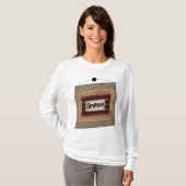 Rustikale Minimalistische Simplify-Wort-Kunst T-Shirt (Vorne ganz)