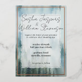 Rustikale Misty Forest Wedding Folieneinladung (Vorderseite)