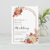 Rustikale, moderne, handgeschriebene Herbstkapelle Einladung (Stehend Vorderseite)