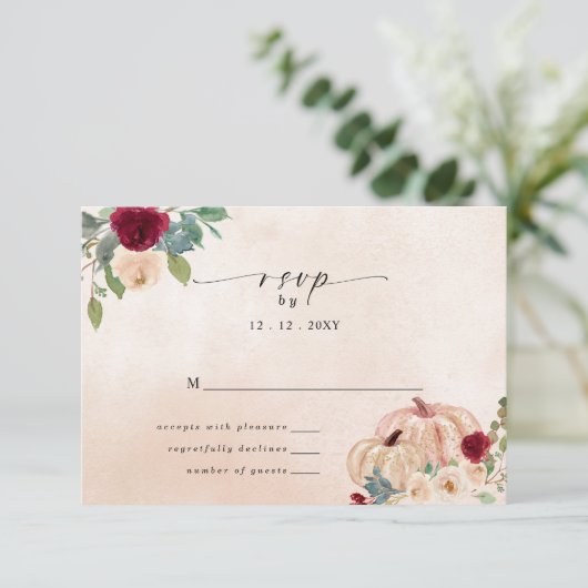 Rustikale moderne Pumpkins Land Hochzeit im Herbst RSVP Karte (Stehend Vorderseite)