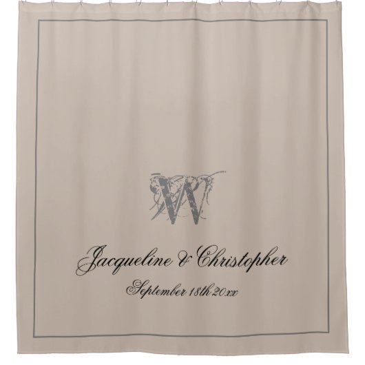 Rustikale Monogramm + Beide Namen neu verheiratet  Duschvorhang (Vorderseite)