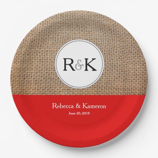 Rustikale Monogramm-Jute und rote Hochzeit Pappteller (Vorderseite)