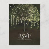 Rustikale Mossy Lighted Tree Wedding RSVP Postcard Einladungspostkarte (Vorderseite)