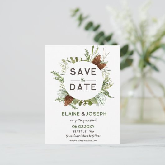 Rustikale Nadelkiefer-Hochzeit Sichern Sie das Dat Ankündigungspostkarte (Stehend Vorderseite)