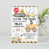 Rustikale Nahe Straßenbauweise Geburtstag Einladung (Stehend Vorderseite)