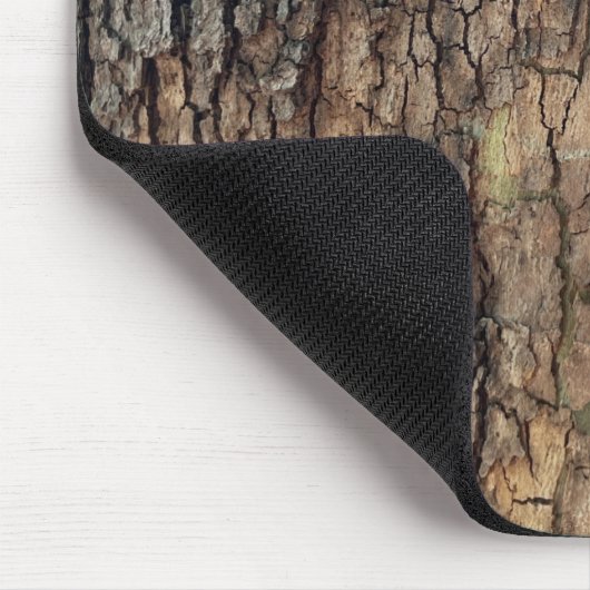 Rustikale, natürliche Bäume, die in Bedrängnis ger Mousepad (Ecke)