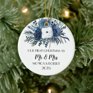Rustikale Navy Blue Floral Rose Erste Weihnachten Keramik Ornament