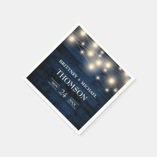 Rustikale Navy Blue Wood String Lights Serviette (Ecke)