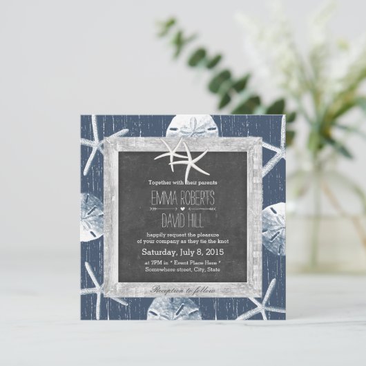 Rustikale Navy Seashells Gerahmte Hochzeit von See Einladung (Stehend Vorderseite)
