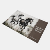 Rustikale, neutrale Wasserfarbe - Pferde nach Maß Fußmatte (Schrägansicht)