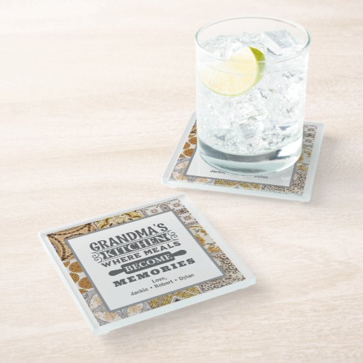 Rustikale Oma-Mahlzeiten werden zu Erinnerungen Glasuntersetzer (Schrägansicht)