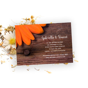 Rustikale Orange Daisy Barn Wedding Save the Date
