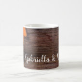 Rustikale Orange Daisy Barn Wood Country Wedding Kaffeetasse (Mittel)