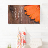 Rustikale Orange Daisy und Barnholz Country Weddin Banner (Insitu)