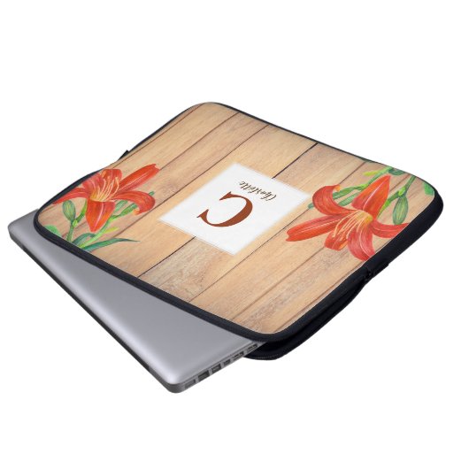 Rustikale Orangefarbene Lippenart Monogramm Laptopschutzhülle (Vorne Knopf)