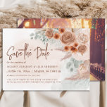 Rustikale Pampas Grass Terracotta Wedding Save The Date<br><div class="desc">Rustikale, böhmische Pampas-Hochzeit Speichern Sie die Date-Karte mit hübscher Terrakotta und verbrannten orangen Blume und Gräsern. Personalisiert mit Ihren Informationen auf der Vorderseite und Ihrem Foto auf der Rückseite. Kontaktieren Sie mich, um Hilfe bei Ihren Anpassungen zu erhalten oder um zusätzliche Matching oder Koordination von Zazzle Produkten für Ihre besonderen...</div>