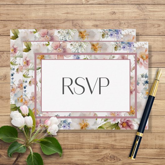Rustikale Pastel April Hochzeit mit floralen Water RSVP Karte