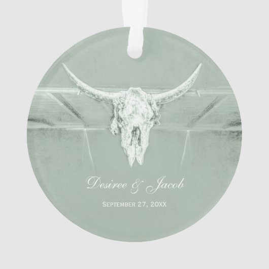 Rustikale Pastell Sage Green White Western Kuh Sku Ornament (Rückseite)