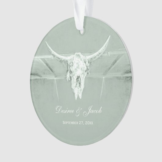 Rustikale Pastell Sage Green White Western Kuh Sku Ornament (Vorderseite)