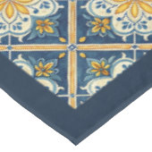 Rustikale Pastelltöne, blau-orange Tischdecke (Schrägansicht)