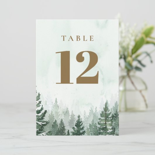 Rustikale Pinienwald-Tischnummern Einladung (Stehend Vorderseite)