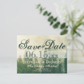 Rustikale Pinienwälder Save the Date Ankündigungspostkarte (Stehend Vorderseite)
