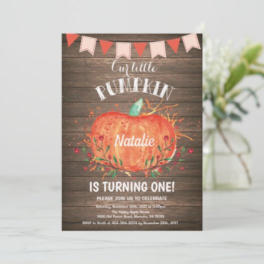 Rustikale Pumpkin Geburtstag Einladung Rosa (Stehend Vorderseite)
