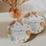 Rustikale Pumpkins Fall Baby Dusche Pappteller<br><div class="desc">Das charmante Herbstbaby-Duschdesign besticht durch eine gedämpfte Wasserfarbenkuppel mit Kürbis und Herbstlauben,  in der Mitte befindet sich "ein kleiner Kürbis". Perfekt für Herbst- oder Halloween-Saisonduschen.</div>