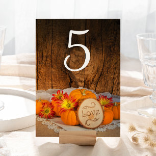 Rustikale Pumpkins Fall Barn Wedding Tischnummern