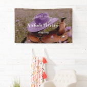 Rustikale Romantik: Sattel mit einem Hut-Brautpart Banner (Insitu)