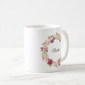 Rustikale rosa Blumenhochzeits-Party-Tasse - Braut Kaffeetasse (VorderseiteRechts)