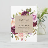 Rustikale rosa Burgund und Lila Blumenhochzeit Einladung (Stehend Vorderseite)