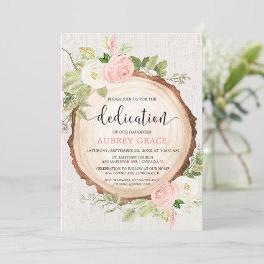 Rustikale Rosa-Weiß-Waldweide-Widmung Einladung (Stehend Vorderseite)