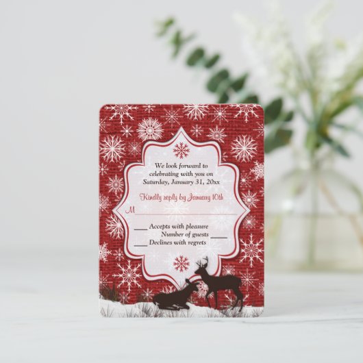 Rustikale rote Burlap, Schneeflocken, Hirschhochze Einladung (Stehend Vorderseite)