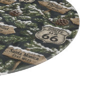 Rustikale Route 66 Winterküchenszene Schneidebrett (Ecke)