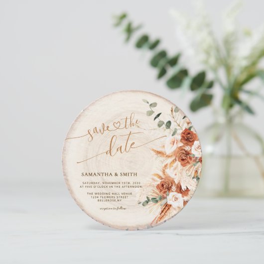 Rustikale, runde, holzgeschnittene Körner Save the Einladung (Stehend Vorderseite)