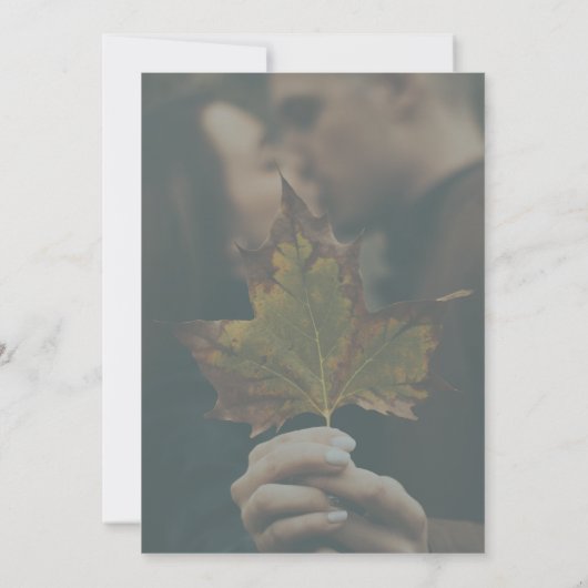 Rustikale Sage Green Ginkgo Blatt Wedding Einladung (Rückseite)