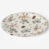 Rustikale Schneeflocken und Pinienbäume Pappteller (Schrägansicht)