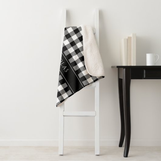Rustikale schwarz-weiße Karierte Karos Name Sherpadecke (Beispiel)