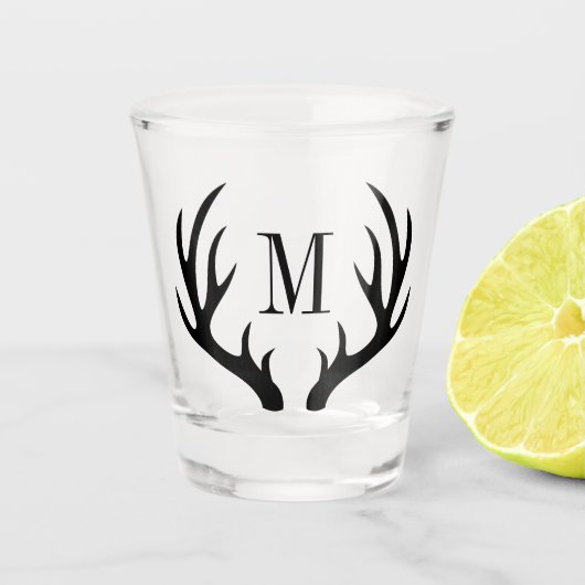 Rustikale Schwarzwildjäger | Monogramm Schnapsglas (Vorderseite)