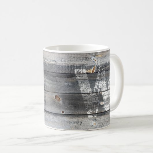 Rustikale Shiplap hölzerne Bretter mit Monogramm Kaffeetasse (VorderseiteRechts)