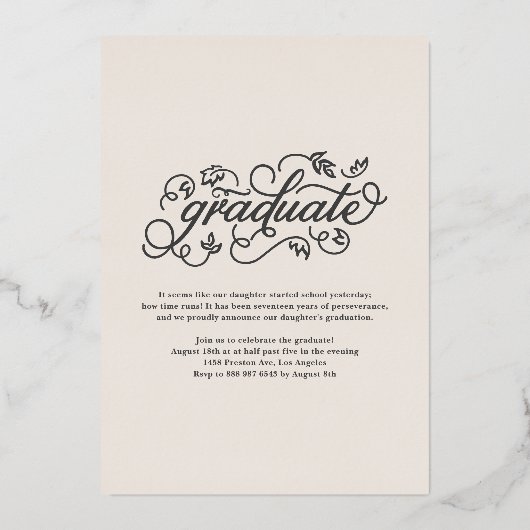 Rustikale Skriptklasse 2024 Abschluss Gold Folieneinladung (Rückseite)