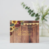 Rustikale Sonnenblume Hochzeit RSVP Postkarte (Stehend Vorderseite)