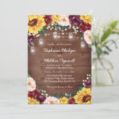 Rustikale Sonnenblume Holz Mason Jar Lights Hochze Einladung (Stehend Vorderseite)