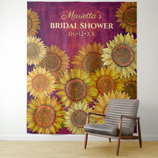 Rustikale Sonnenblume Kunst Lila Brautparty Hinter Wandteppich (Beispiel)