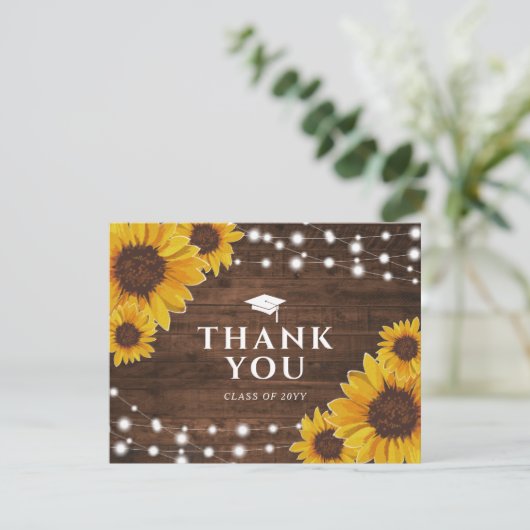 Rustikale Sonnenblumen Abschluss Danke Ankündigung (Stehend Vorderseite)